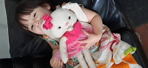 TITA, LA CONEJITA SOÑADORA